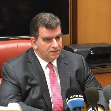 Καρέλιας: «Αφεντικό για φίλημα» και το 2024. Οι 11 παροχές, τα χρυσά και τα μπλε μπόνους