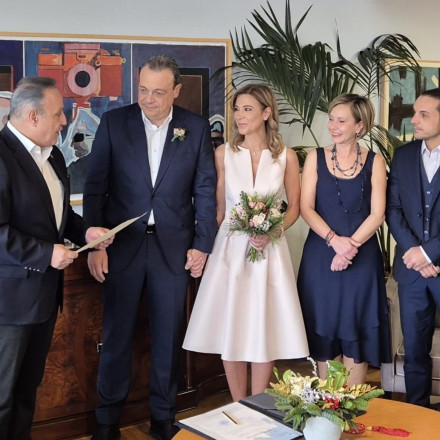 Ο Σωκράτης Φάμελλος παντρεύτηκε - Ποια είναι η Τατιάνα Παπαδοπούλου που κέρδισε την καρδιά του