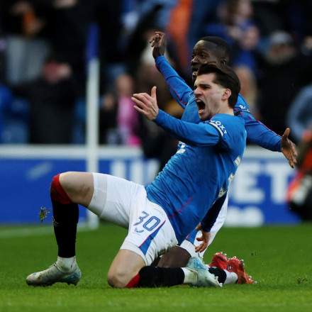 Θρίαμβος της Ρέιντζερς στο «Old Firm», έριξε τριάρα στη Σέλτικ, αλλά με το -11 δεν ελπίζει σε πολλά