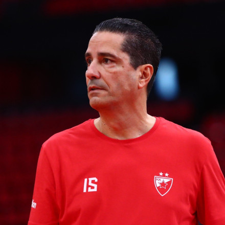 Στο... τιμόνι του Ερυθρού Αστέρα έως το 2027 ο Σφαιρόπουλος [vid]