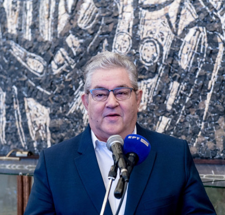 Κουτσούμπας: Τα σκοτάδια των πολέμων και της καταπίεσης θα τα διαλύσει η πάλη των λαών Κουτσούμπας: Τα σκοτάδια των πολέμων και της καταπίεσης θα τα διαλύσει η πάλη των λαών