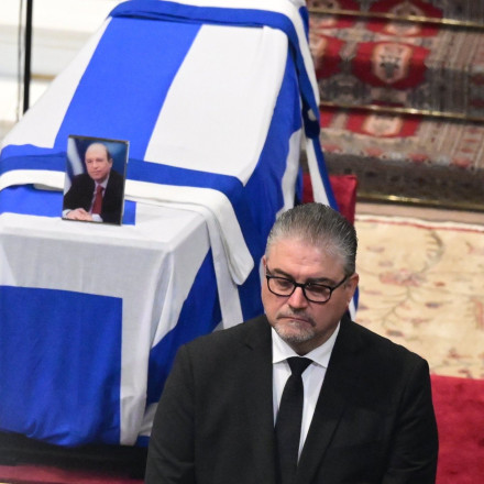 Κώστας Σημίτης: Ο ακούραστος φρουρός του δίπλα του μέχρι την τελευταία ώρα