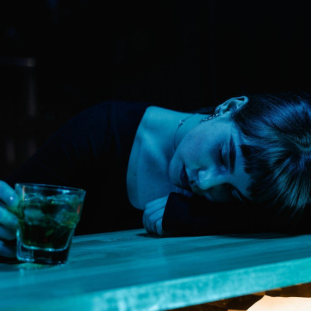 15χρονη με βαριά μέθη στο νοσοκομείο Παίδων - Συνελήφθη 29χρονος υπεύθυνος μίνι μάρκετ