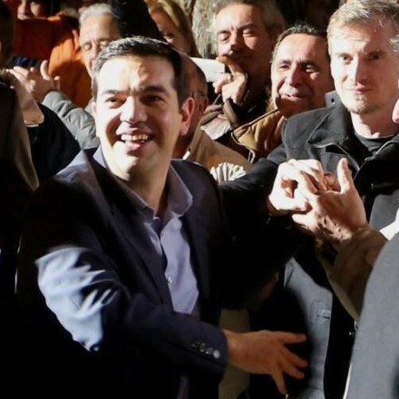 ΣΥΡΙΖΑ: Νοσταλγία για τα δέκα χρόνια από τον θρίαμβο Τσίπρα - Ετοιμάζονται εκδηλώσεις «αφύπνισης»