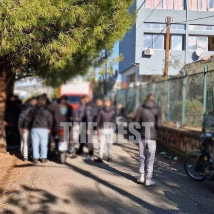 Συμπλοκή μεταξύ μαθητών στο 1ο ΕΠΑΛ Πάτρας: Κλήθηκε η αστυνομία, πέντε προσαγωγές