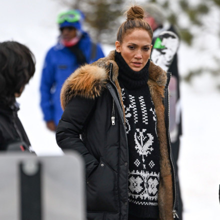 Οι ευχές της Λόπεζ στους Έλληνες: «Να έχετε την καλύτερη, την πιο χαρούμενη, την πιο όμορφη χρονιά»