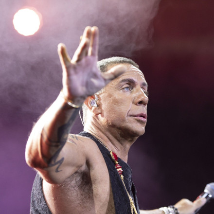 Μαζωνάκης για τον εγκλεισμό του σε ψυχιατρείο: «Με τύλιξαν σε μία κόλλα χαρτί στενοί συγγενείς μου»