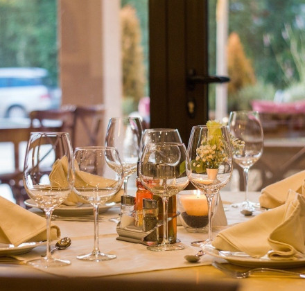 «Σας ευχαριστούμε που δεν μας υποστηρίξατε»: Επική «κατσάδα» ιδιοκτήτη εστιατορίου στους ντόπιους