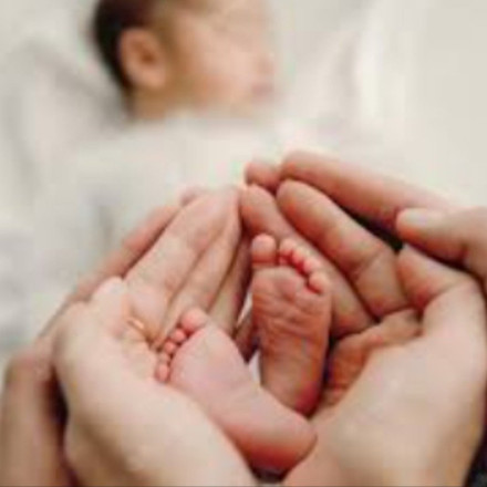 ΠΑΓΝΗ: Διαγνώστηκε με οξεία λευχαιμία και γέννησε ένα απολύτως υγιές μωρό