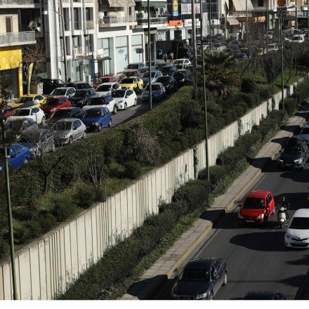 Κίνηση στους δρόμους: Μποτιλιάρισμα στον Κηφισό - «Στο κόκκινο» και άλλοι δρόμοι
