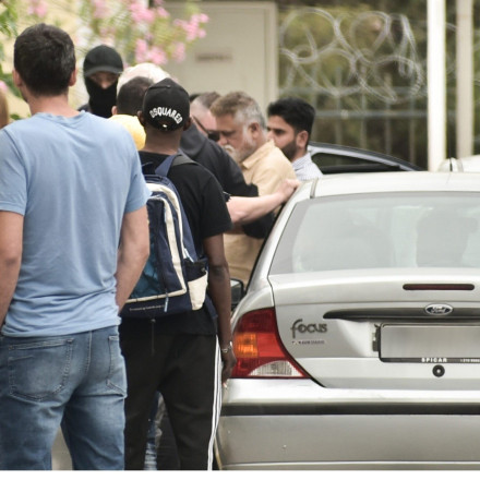 Κολωνός: Στη φυλακή οι 7 από τους 8 συλληφθέντες για τον βιασμό της 12χρονης