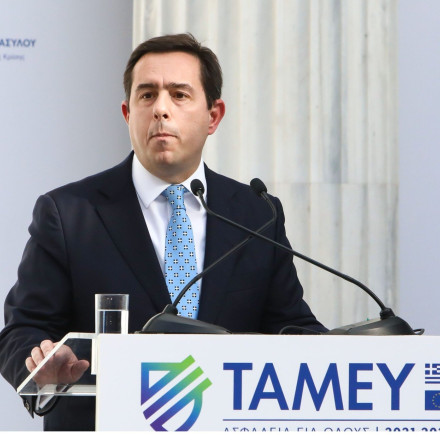 Νότης Μηταράκης για το μεταναστευτικό: «Η Ευρώπη επιβραβεύει όσους φτάνουν παράνομα» [aud]
