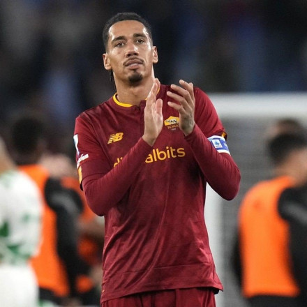 Ρόμα: Ο Σμόλινγκ επέκτεινε το συμβόλαιό του έως το 2025