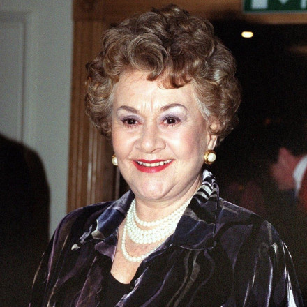 Θλίψη στον κινηματογράφο: Πέθανε σε ηλικία 95 ετών η ηθοποιός Τζόαν Πλόουραιτ