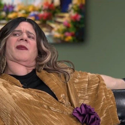 MITSI VAR: Μποφίλιου - Μόνικα δοκιμάζουν τον θερμοσίφωνα που για 2 χρόνια ήταν ανοιχτός