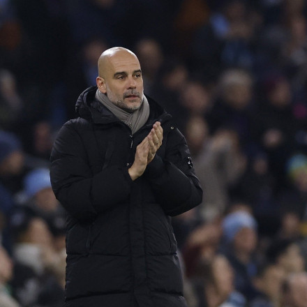 Ο Γκουαρδιόλα μάλωσε νεαρούς που του ζήτησαν αυτόγραφο – «Να πάτε στο σχολείο» [Vid]