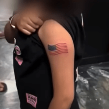 Σάλος με tattoo artist στις ΗΠΑ - «Χτύπησε» σε 9χρονη την αμερικανική σημαία
