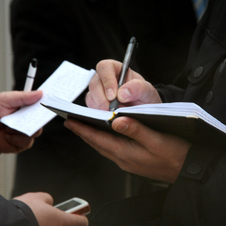 Ασφαλιστικές εισφορές: Αντίστροφη μέτρηση για τα «φουσκωμένα» ραβασάκια - Τι θα πληρώσετε το 2025