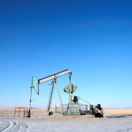 Πτώση των τιμών του πετρελαίου μετά τις εξαγγελίες Τραμπ στο Νταβός