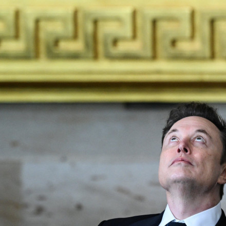 Με το «καλημέρα» μήνυση κατά του υπουργείου που έδωσε ο Τραμπ στον Μασκ - Ποιος ο λόγος