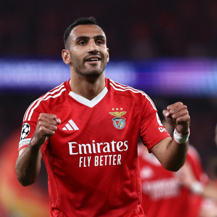 Τρελαίνει την Ευρώπη ο Παυλίδης: Έγραψε ευρωπαϊκή ιστορία με το χατ τρικ του απέναντι στη Μπαρτσελόνα