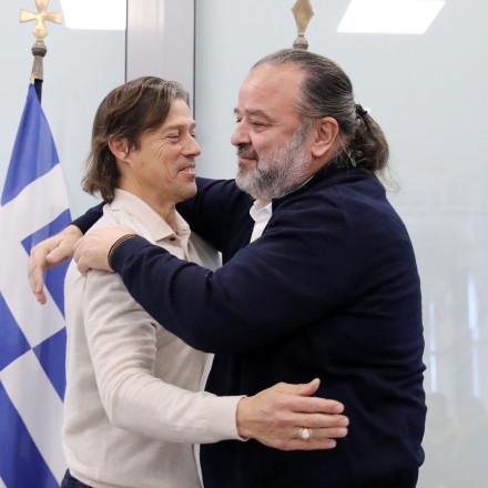 Ο Ματίας Αλμέιδα συνεχίζει στην ΑΕΚ - Τι δήλωσε ο Αργεντίνος τεχνικός