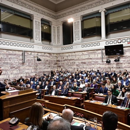 Συνεδριάζει αύριο η ΚΟ του ΠΑΣΟΚ: Αποφασίζουν αν θα στηρίξουν Κακλαμάνη για πρόεδρο της Βουλής