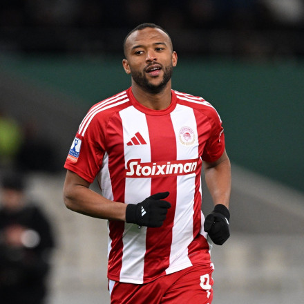 Συνεχίζει να γράφει ιστορία ο Ελ Κααμπί: Έφτασε τα 50 γκολ με τον Ολυμπιακό μέσα σε ενάμιση χρόνο