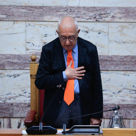 Ο Νικήτας Κακλαμάνης εξελέγη Πρόεδρος της Βουλής με 247 θετικές ψήφους