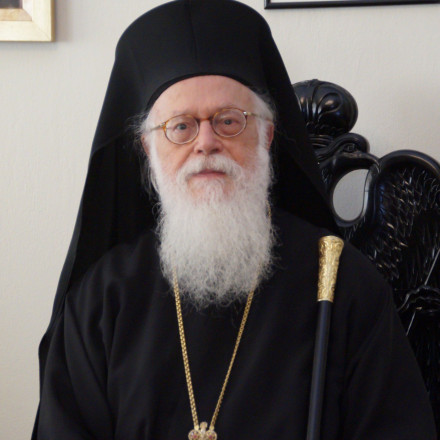 Αρχιεπίσκοπος Αναστάσιος: Σε λαϊκό προσκύνημα στη Μητρόπολη - Την Πέμπτη η κηδεία στα Τίρανα