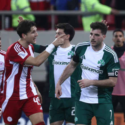 Ολυμπιακός - Παναθηναϊκός 1-1: Ο Ιωαννίδης έσωσε τον βαθμό απέναντι σε δέκα «ερυθρόλευκους»
