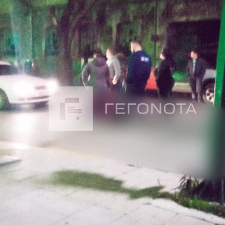 «Βοήθεια θα με σκοτώσει»: 26χρονη πήρε ναρκωτικά, ξάπλωσε στον δρόμο και άρχισε να φωνάζει- Τι έγινε