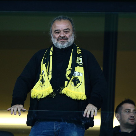 Ηλιόπουλος για Σταματιάδη: «Ασύγκριτο το μέγεθος της προσφοράς του στην ΑΕΚ»