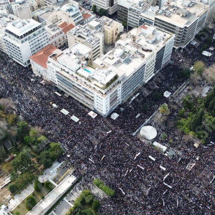 Το drone του Flash.gr στη μεγαλειώδη συγκέντρωση στο Σύνταγμα για τα Τέμπη - Φωτό και βίντεο