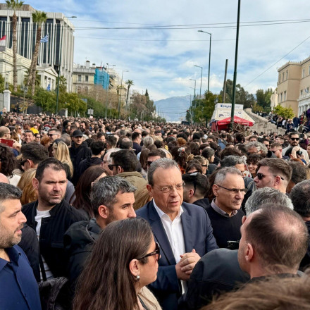 Φάμελλος για τα Τέμπη: «Το έγκλημα δεν θα συγκαλυφθεί»