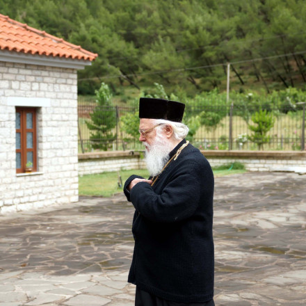 «Ό,τι πιο υπέροχο... η αγάπη»: Ακούστε το τελευταίο μήνυμα του μακαριστού Αναστάσιου στο ποίμνιό του