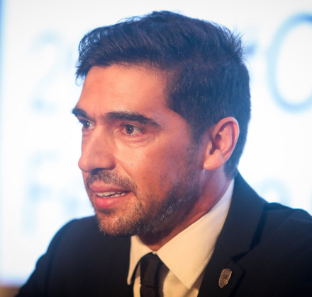 Αμπέλ Φερέιρα: «Ο Κλοπ κέρδισε λιγότερους τίτλους από εμένα» Αμπέλ Φερέιρα: «Ο Κλοπ κέρδισε λιγότερους τίτλους από εμένα»