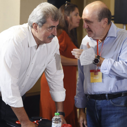 «Μπράβο Τρύφωνα Αλεξιάδη»: Ο Πολάκης «αποθεώνει» τον Αλεξιάδη για τον καυγά με τον Ρωμανό