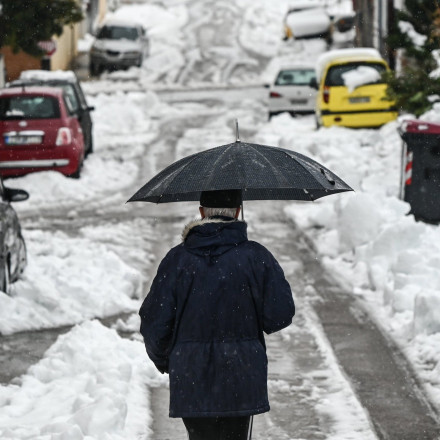 Καιρός: Συνεχίζεται η ψυχρή εισβολή - Παγετός και χιόνια σε πολλές περιοχές