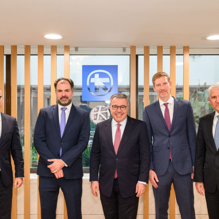 Την εξαγορά της Flexfin ανακοίνωσε η Alpha Bank