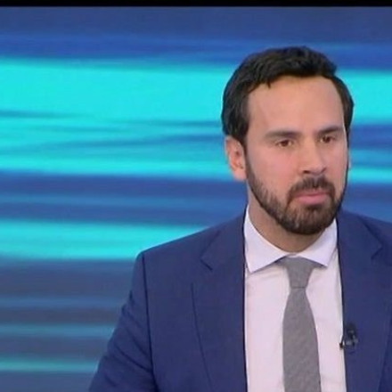 «Αρπάχτηκαν» on air Ρωμανός - Αλεξιάδης: «Ντροπή να μας αποκαλείτε δολοφόνους» - «57 δολοφονήθηκαν»