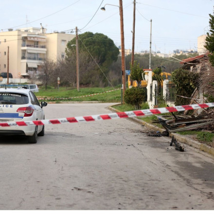 Νεκρός τυλιγμένος σε μια κουβέρτα βρέθηκε άστεγος 56χρονος στη Θεσσαλονίκη