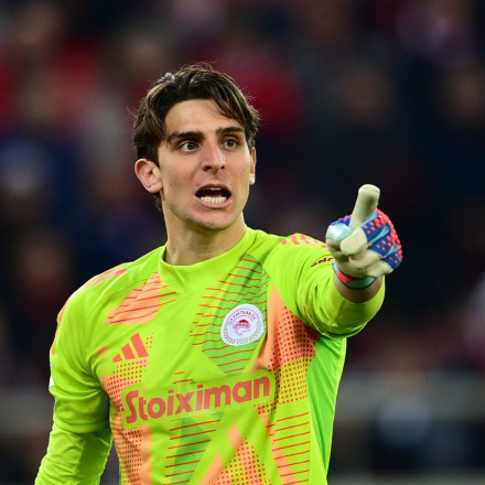 Ολυμπιακός: Η UEFA αποθέωσε τον Τζολάκη για τα ρεφλέξ του [Vid]