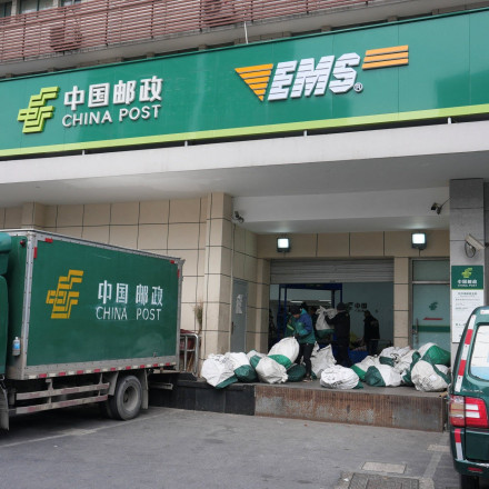 «Πράσινο φως» από τα αμερικανικά ταχυδρομεία για να δέχονται ξανά δέματα από την Κίνα