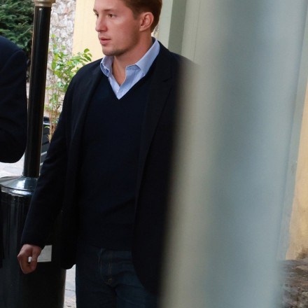 Κωνσταντίνος Αλέξιος Ντε Γκρες: Ετοιμάζεται να φορέσει τα χακί - Σε ποια μονάδα θα υπηρετήσει