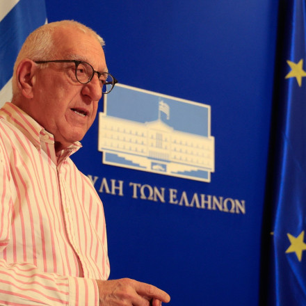 Τα συγχαρητήρια Κακλαμάνη σε Λαμπρούλη μετά την κόντρα με την Ζωή