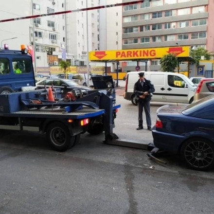 Θεσσαλονίκη: Τέλος 700 ΙΧ από τους δρόμους – Ποια αυτοκίνητα μαζεύει ο δήμος