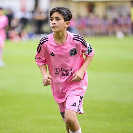 Λιονέλ Μέσι: Ασύλληπτη επίδοση από τον γιο του, Τιάγκο που έβαλε 11 γκολ σε αγώνα της Κ13