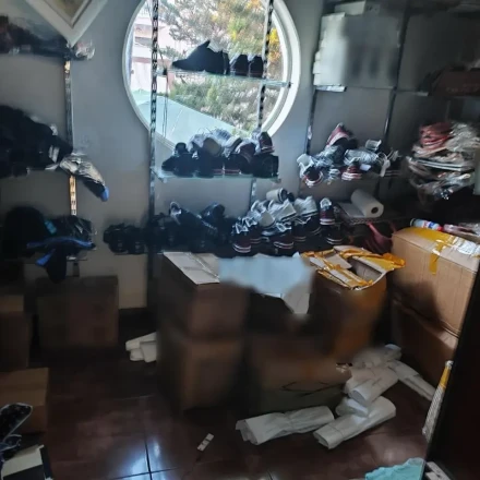 Μεγάλη επιχείρηση της Αστυνομίας για εξάρθρωση σπείρας - Είχαν γεμίσει την αγορά με «μαϊμούδες»