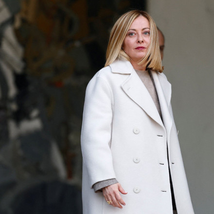 Σύνοδος Κορυφής Παρισιού: Όλοι μαζί και η Μελόνι χώρια - Η Ιταλίδα πρωθυπουργός συμφωνεί με τον Βανς